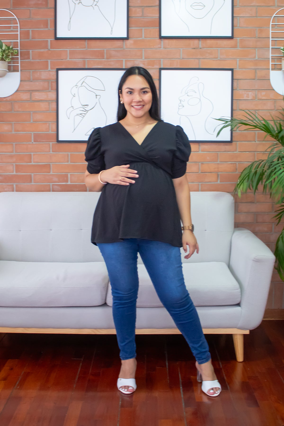 Blusa-embarazo-lactancia-Olivia-negro-3